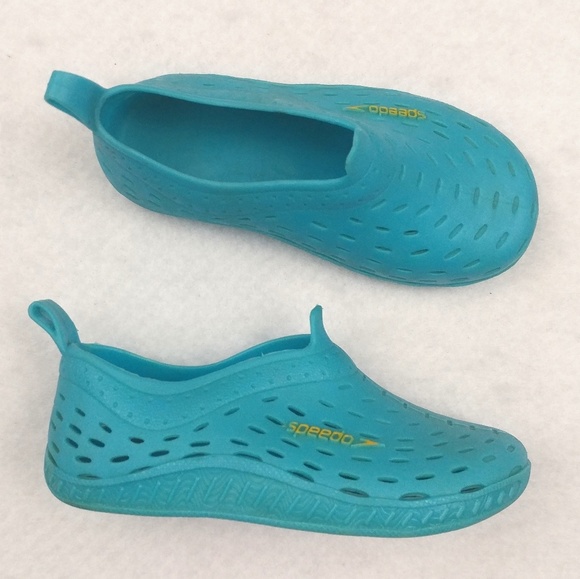 speedo jelly shoes